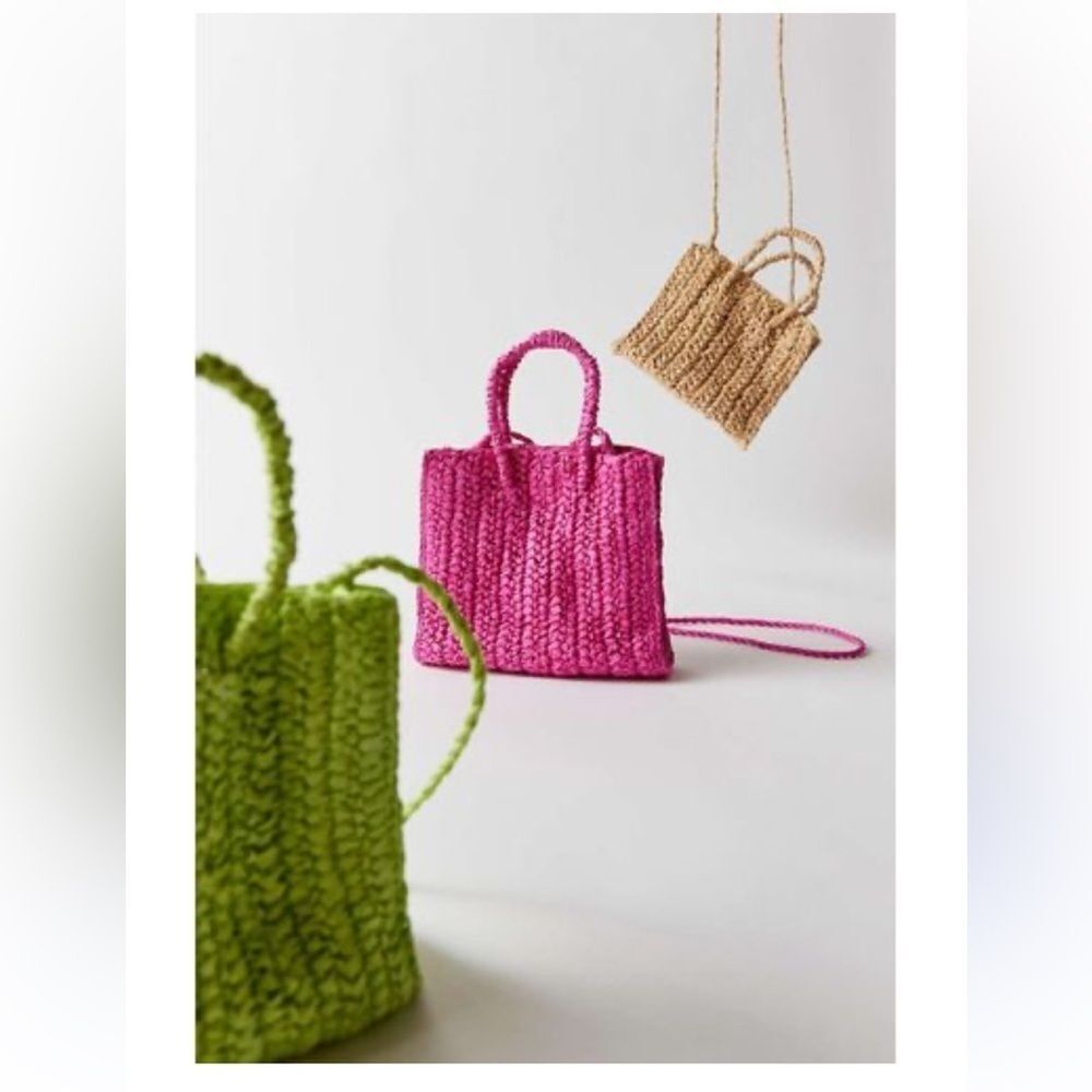 Women's Urban Outfitters Mini Beach bag woven tote color PINK